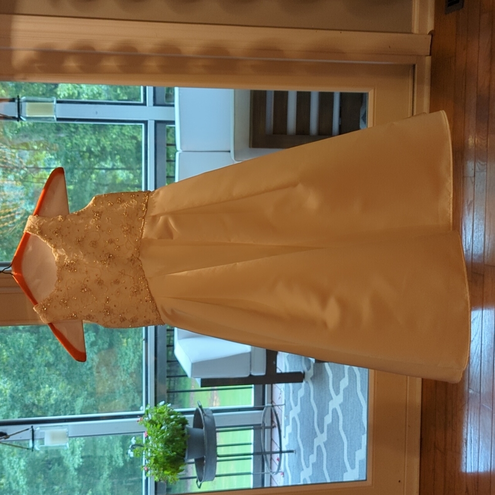 Off white flower girl dress, size 5/6, Mori Lee by Madeline Gardner